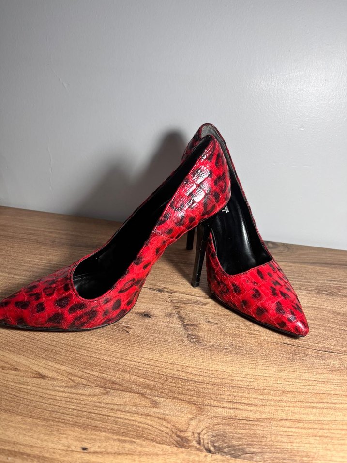 Kırmızı Yılan Desenli Stiletto Topuklu Kadın Ayakkabı - Görsel 2