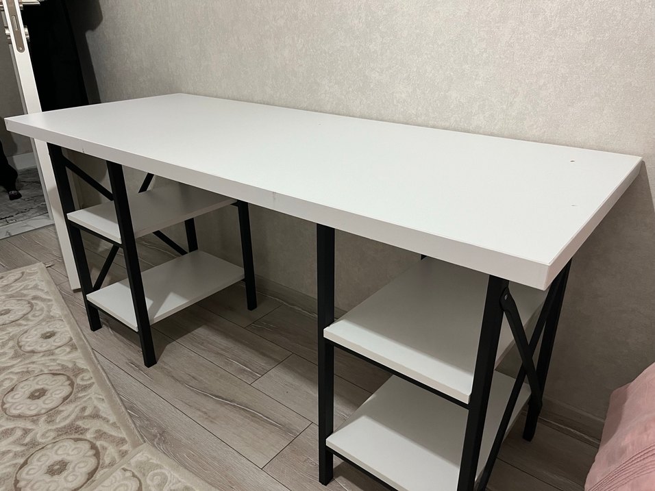 Beyaz Çalışma Masası - Görsel 2