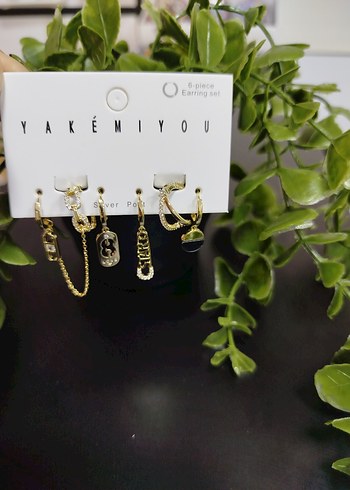 Zincir Detaylı Mini Altın Küpe Seti - Görsel 2