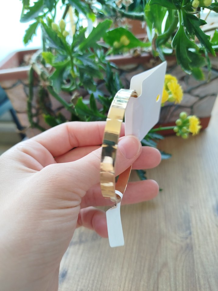 çelik Altın Renk Minimalist Kadın Bileklik - Görsel 3