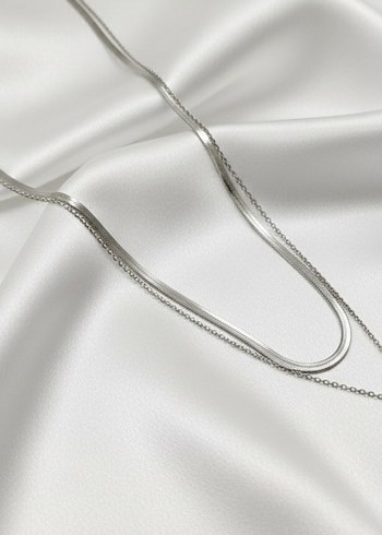 Gri Zincir Detaylı Uzun Kadın Kolye - Görsel 2