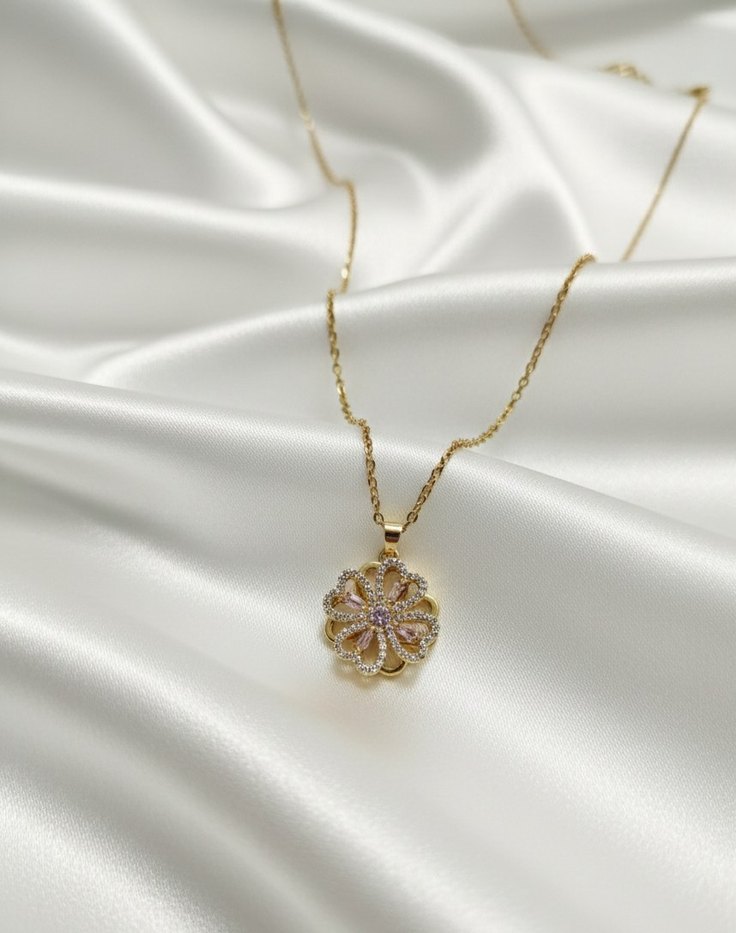 Altın Renkli Çiçek Desenli stres carkı çelik Kolye - Görsel 2