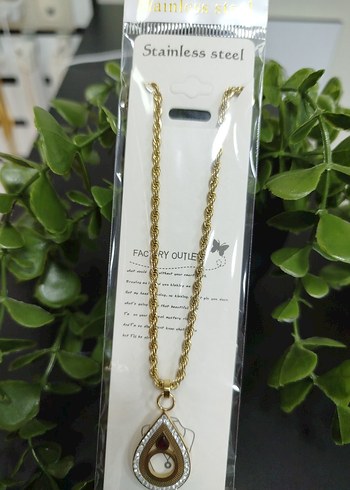 Altın Rengi Zincir Detaylı Minimalist Kolye - Görsel 3