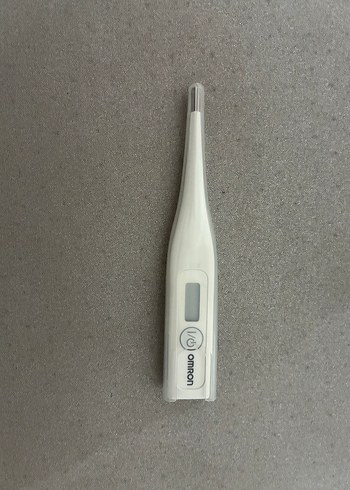 Omron Eco Temp Basic Suya Dayanıklı Ateş Ölçer - Görsel 2