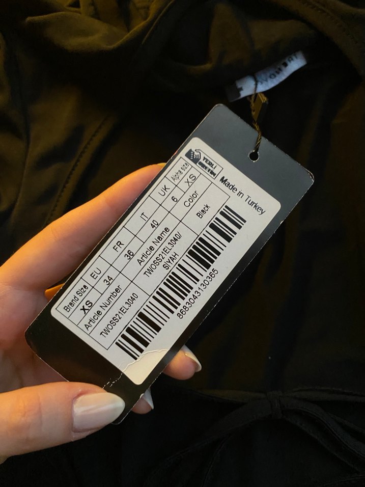 Sırtı açık mini elbise ETİKETLİ - Görsel 4