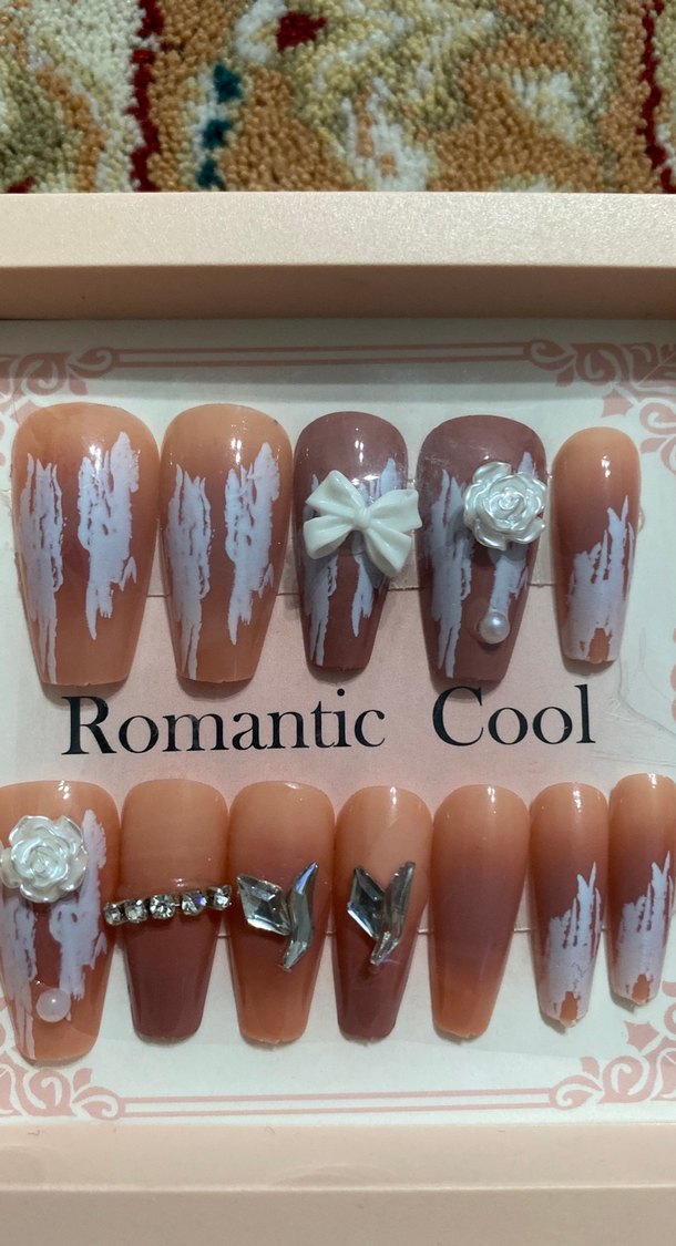 Bej Pastel Tırnak Süslemeleri - Görsel 5