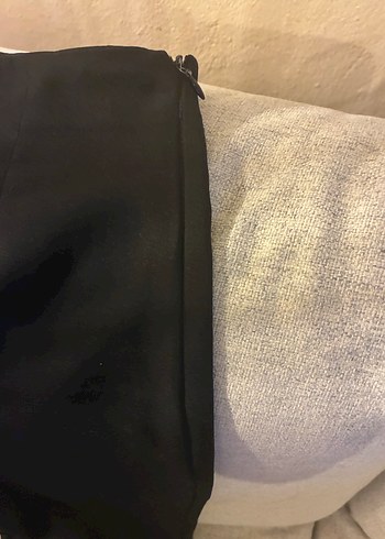 Siyah Kadın Kumaş Pantolon Yandan Fermuarlı - Görsel 3