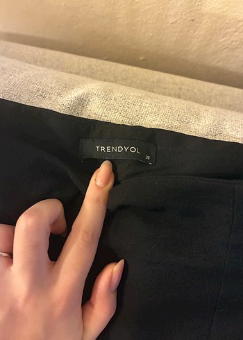 Siyah Kadın Kumaş Pantolon Yandan Fermuarlı - Görsel 4