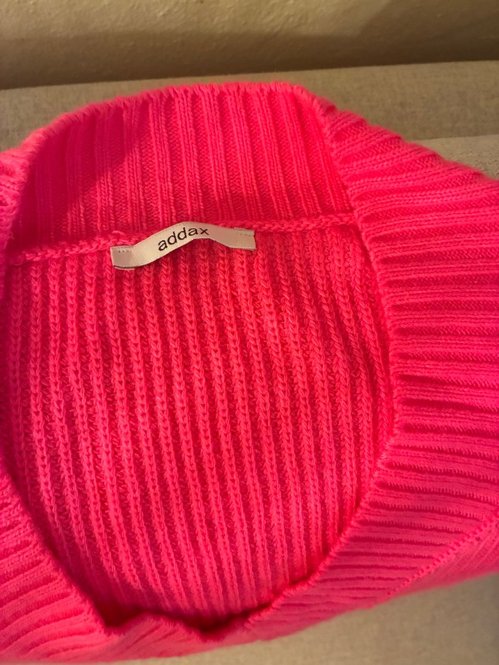 Pembe V Yaka Kadın Triko Süveter - Görsel 2