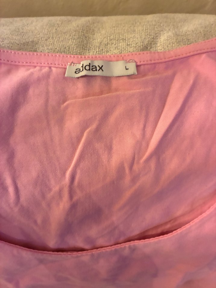 Pembe Kısa Kollu Crop Top - Görsel 2