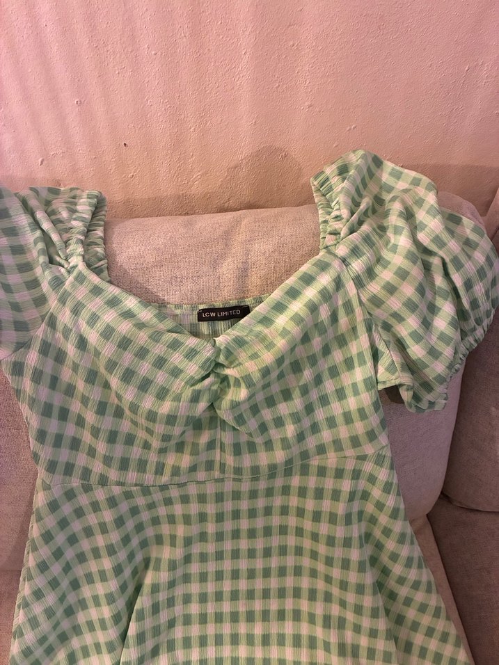 Yeşil Ekoseli Kalp Yaka Dizboyu
 Elbise - Görsel 3