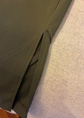 Kadın Haki Kumaş Pantolon, Yırtmaçlı, Normal Boy - Görsel 2