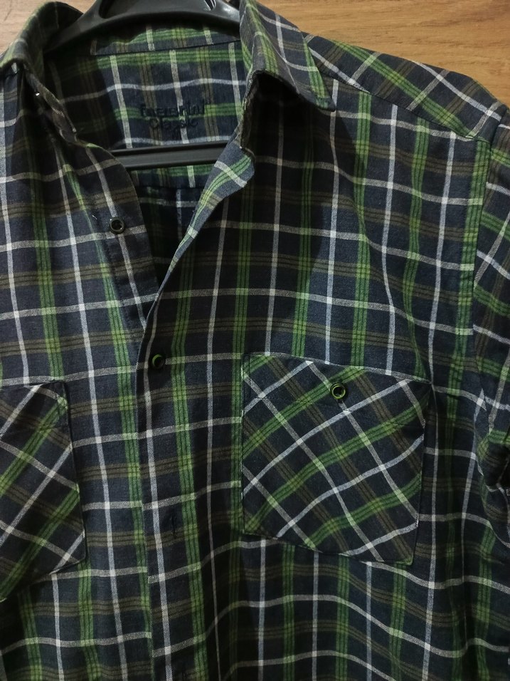 Düğmeli Uzun Kollu Yeşil Erkek Gömlek - Görsel 2