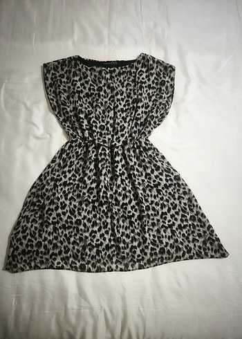 Gri Leopar Desenli Elbise - Görsel 4