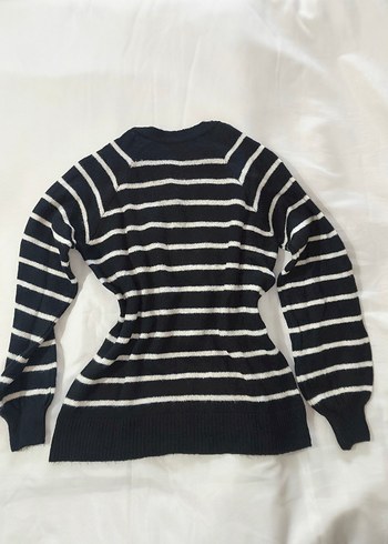 Çizgili Düğmeli Kadın Triko Kazak - Görsel 2