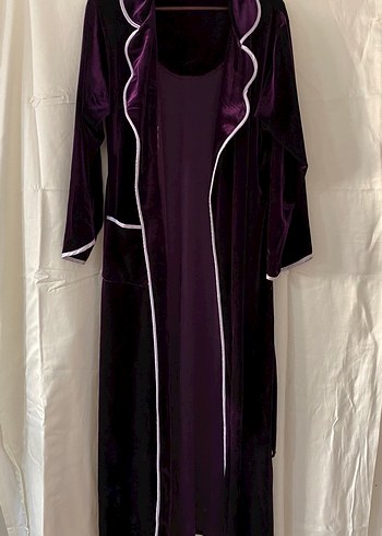 Uzun Mor Gotik Kadın Sabahlık - Görsel 2