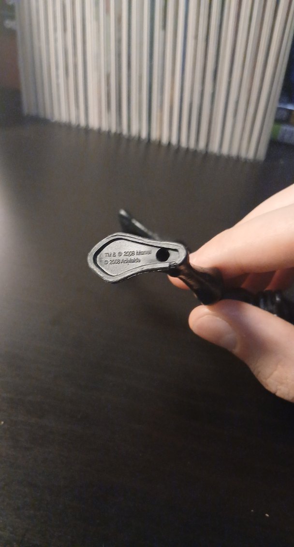 Spectecular spider-man black suit figür - Görsel 4