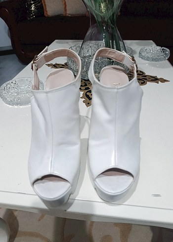 Beyaz Platform Topuklu Kadın Ayakkabı - Görsel 3
