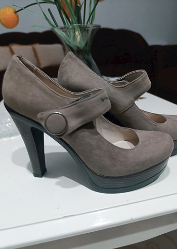 Bej Süet Platform Topuklu Kadın Ayakkabı - Görsel 3