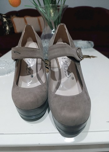 Bej Süet Platform Topuklu Kadın Ayakkabı - Görsel 2