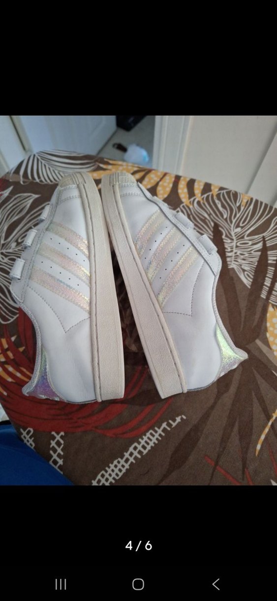 ADİDAS SÜPERSTAR 34 NO Kız Çocuk Beyaz Cırt Cırtlı Spor Ayakkabı - Görsel 4