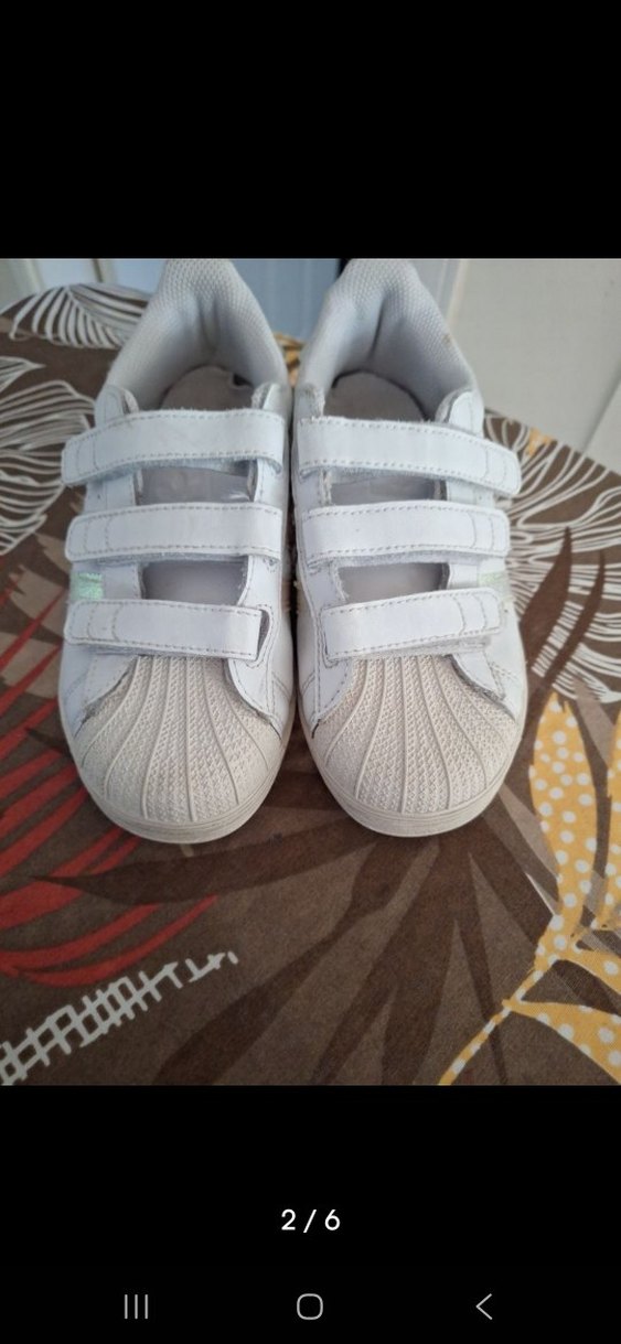 ADİDAS SÜPERSTAR 34 NO Kız Çocuk Beyaz Cırt Cırtlı Spor Ayakkabı - Görsel 2