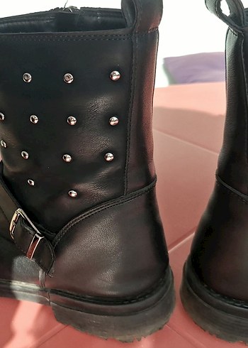 Seventeen marka Siyah Tokalı Kız Çocuk Biker Botu - Görsel 2