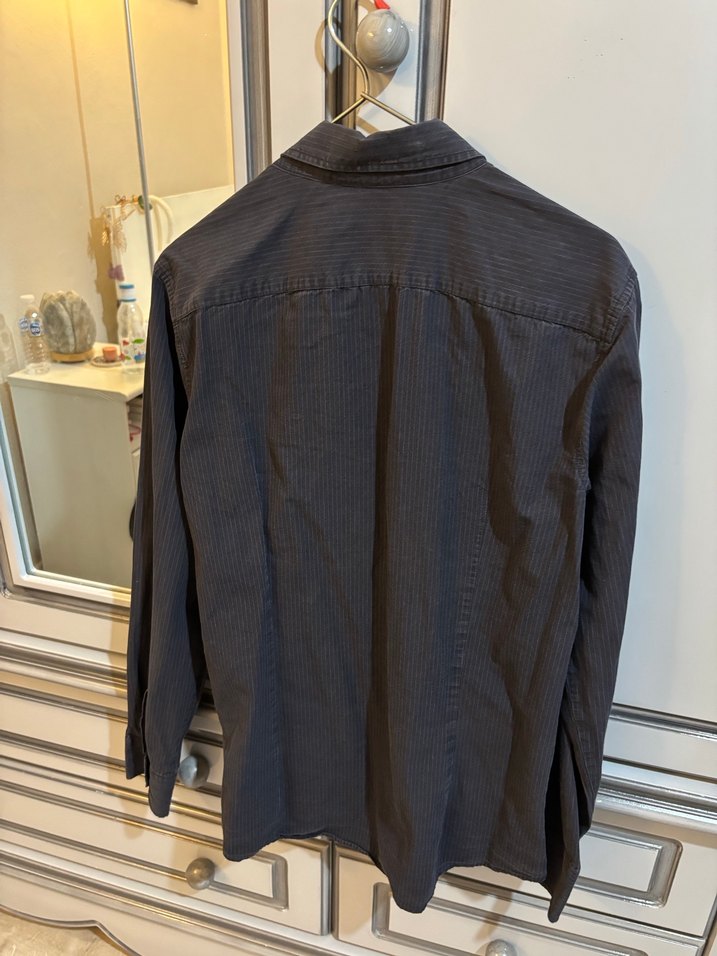 Düğmeli Siyah Keten Erkek Gömlek - Görsel 3