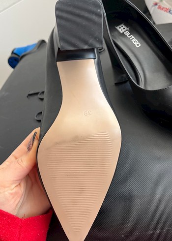 Siyah Kadın Topuklu İş Ayakkabısı - Görsel 3