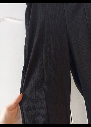 Siyah Kadın Yırtmaçlı Kumaş Pantolon - Görsel 4