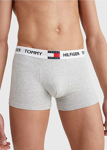 Tommy Hilfiger m