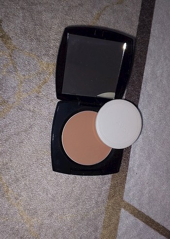 Avon Siyah Matlaştırıcı Pudra - Görsel 2