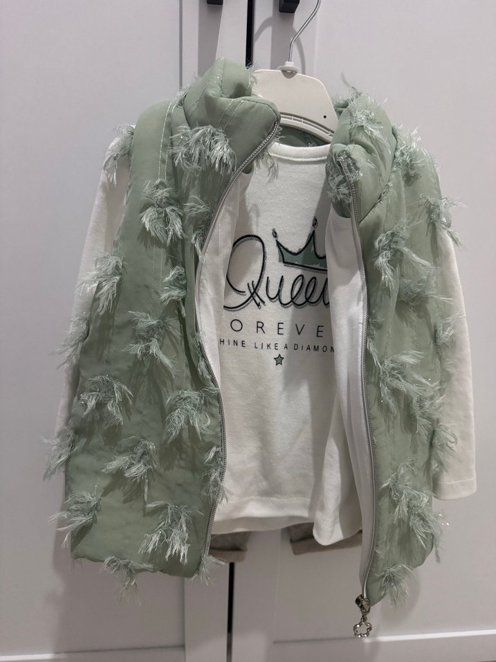 Kız Çocuk Gri Kürk Detaylı Yelek - Görsel 2