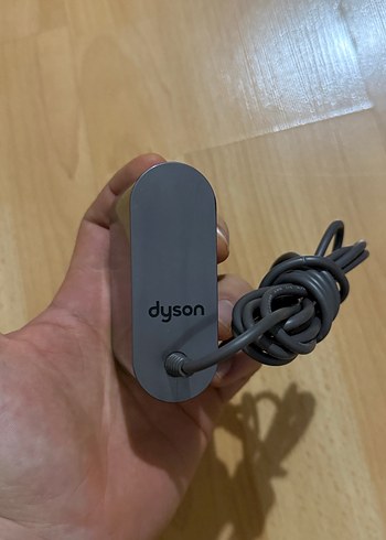 Dyson orjinal sorunsuz şarj aleti v10-v11-v12-v15 - Görsel 2