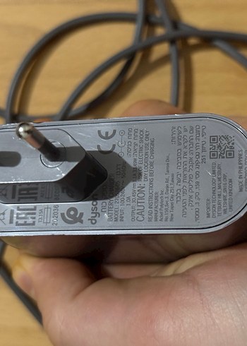 Dyson v15 duvar askı şarj aleti orjinal sorunsuz - Görsel 5