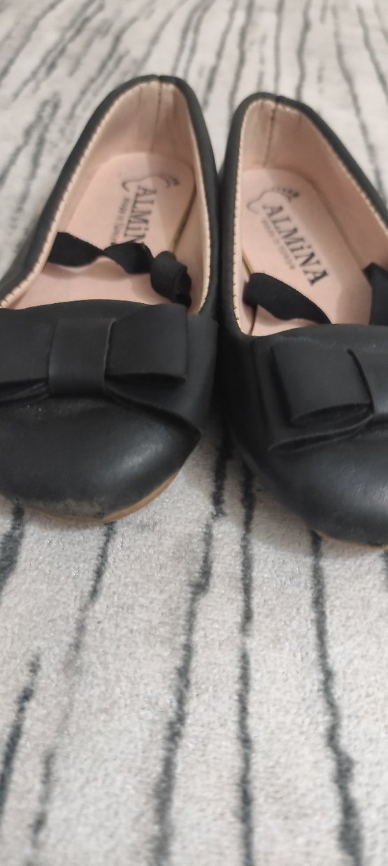 Kız Çocuk Siyah Tokalı Babet Ayakkabı - Görsel 2