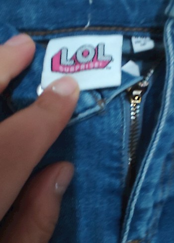 Nakışlı İnce Kesim Kız Kot Pantolon - Görsel 3