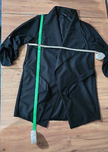 Kadın Siyah Kuşaklı Midi Trençkot - Görsel 7