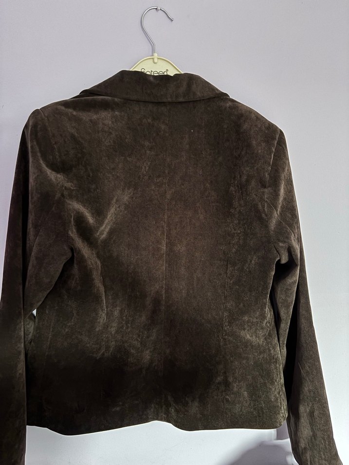 Kahverengi Süet Düğmeli Kadın Blazer - Görsel 3