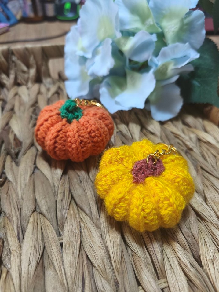 Renkli Örgü Bohem Anahtarlık Seti - Görsel 5