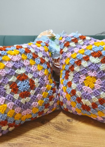 Renkli Nakışlı Dekoratif Yastık - Görsel 3