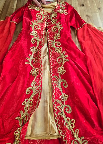 Uzun Kollu Kırmızı Nakışlı Hint Kına Elbisesi Takımı - Görsel 4