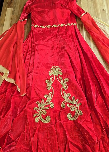 Uzun Kollu Kırmızı Nakışlı Hint Kına Elbisesi Takımı - Görsel 9