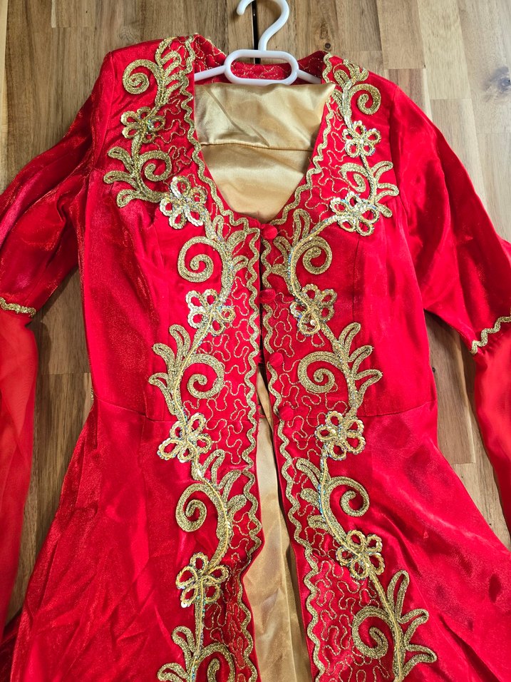 Uzun Kollu Kırmızı Nakışlı Hint Kına Elbisesi Takımı - Görsel 5