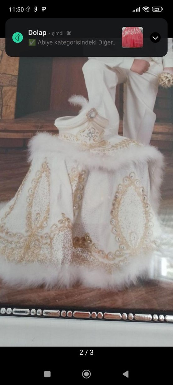 Beyaz Kürklü Nakışlı Klasik Çocuk Takımı - Görsel 2