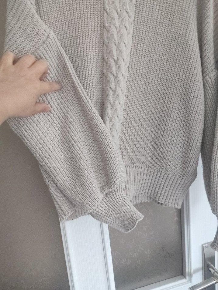 Bej Boğazlı Örgü Kadın Kazak - Görsel 2