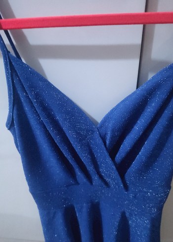 Parlak Mini V Yaka Kolsuz Kadın Elbise - Görsel 2