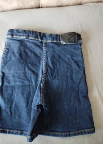 6/7 yaş kız çocuk bahçeşehir koleji etek şort - Görsel 2