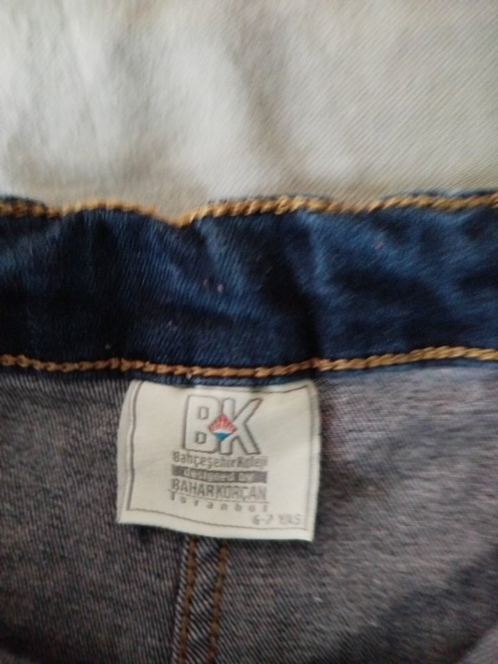 6/7 yaş kız çocuk bahçeşehir koleji etek şort - Görsel 3