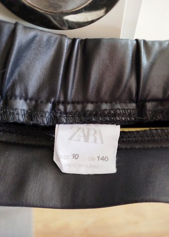 Kız Çocuk Siyah Pilili Goth Etek - Görsel 2